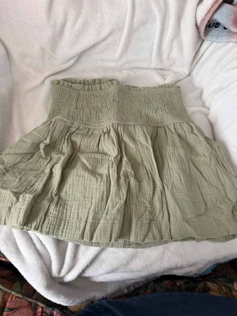 Women's Light Sage Smocked Waist Tiered Skort